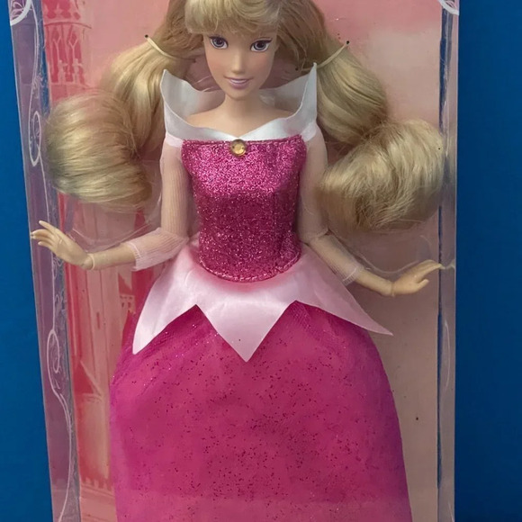 NIB  DISNEY STORE EXCLUSIVE CLASSIC DOLL  PRINCESS AURORA - Picture 2 of 4